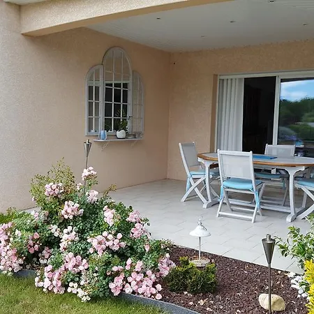 Chambres D'hotes Les Roses Tremieres *
